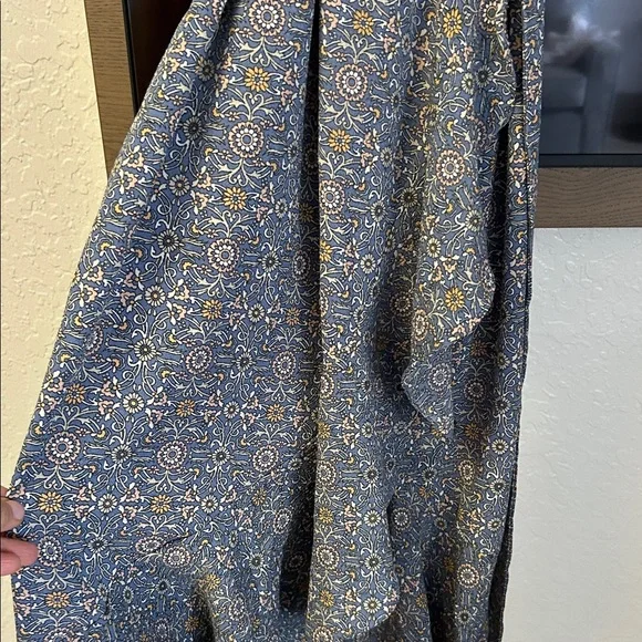 Max Studio Blue Patterned Wrap Midi Dress - Picture 5 of 8